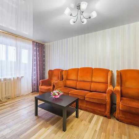 Apartment Accomodation By Khmelnickogo 2 *
